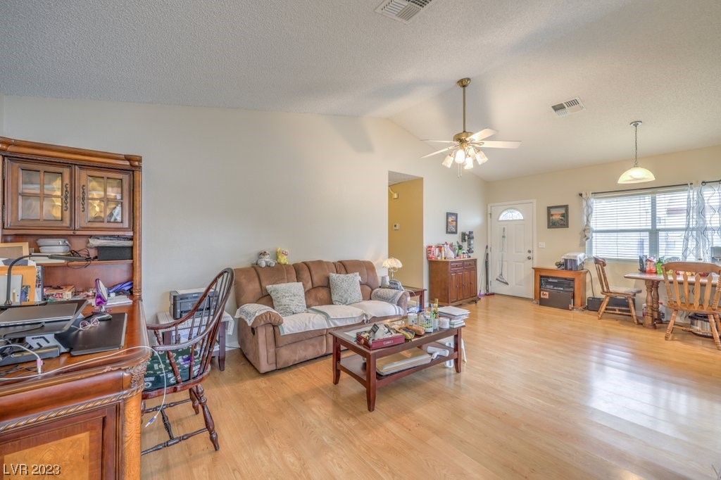 6843 Mangrum Circle