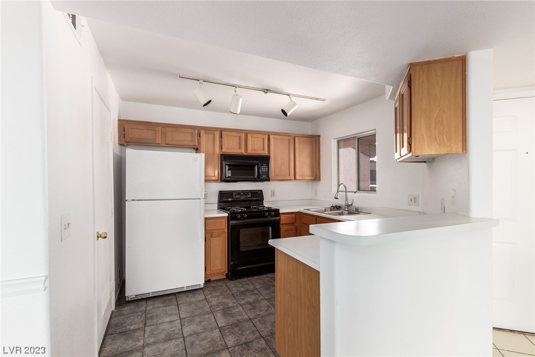 4555 East Sahara Avenue 240