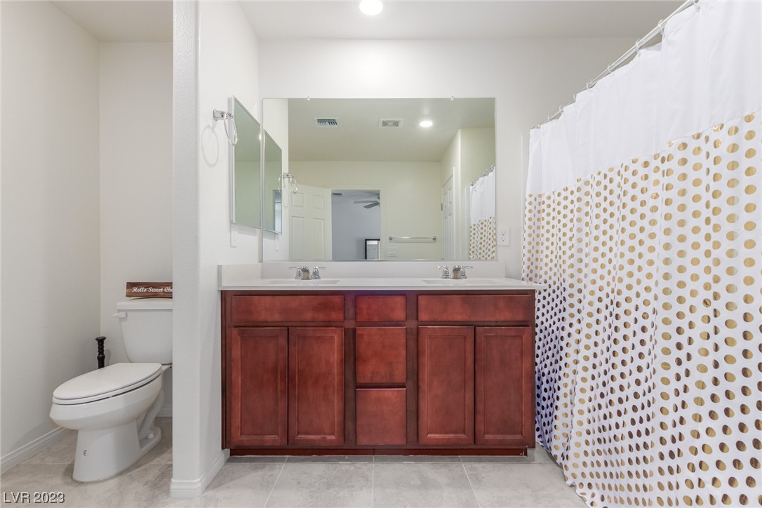 10389 Arroyo Willow Street