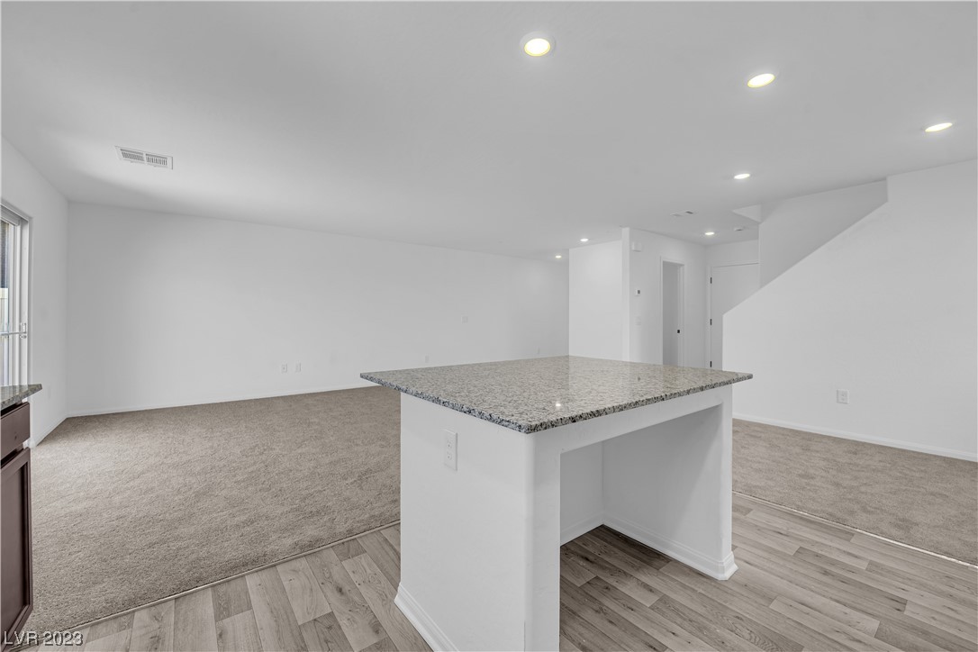 7002 Noche Calida Street