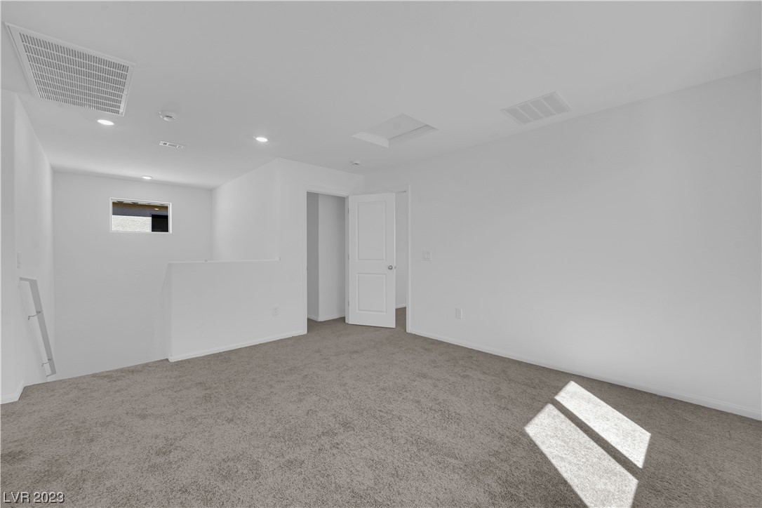 7002 Noche Calida Street