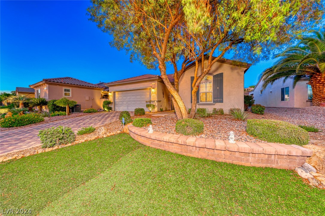 3178 Olivia Heights Avenue