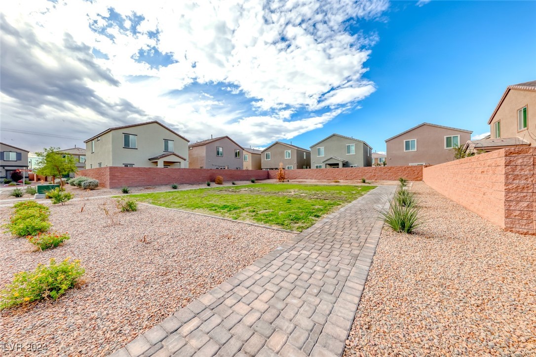 6131 Forest Archer Place