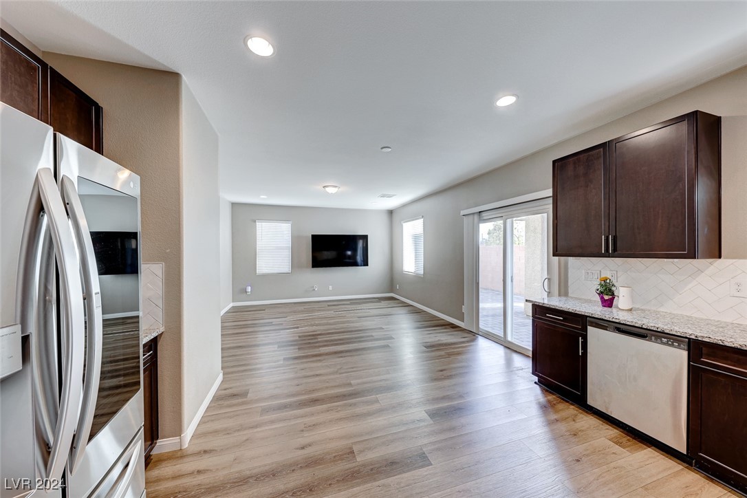 6131 Forest Archer Place