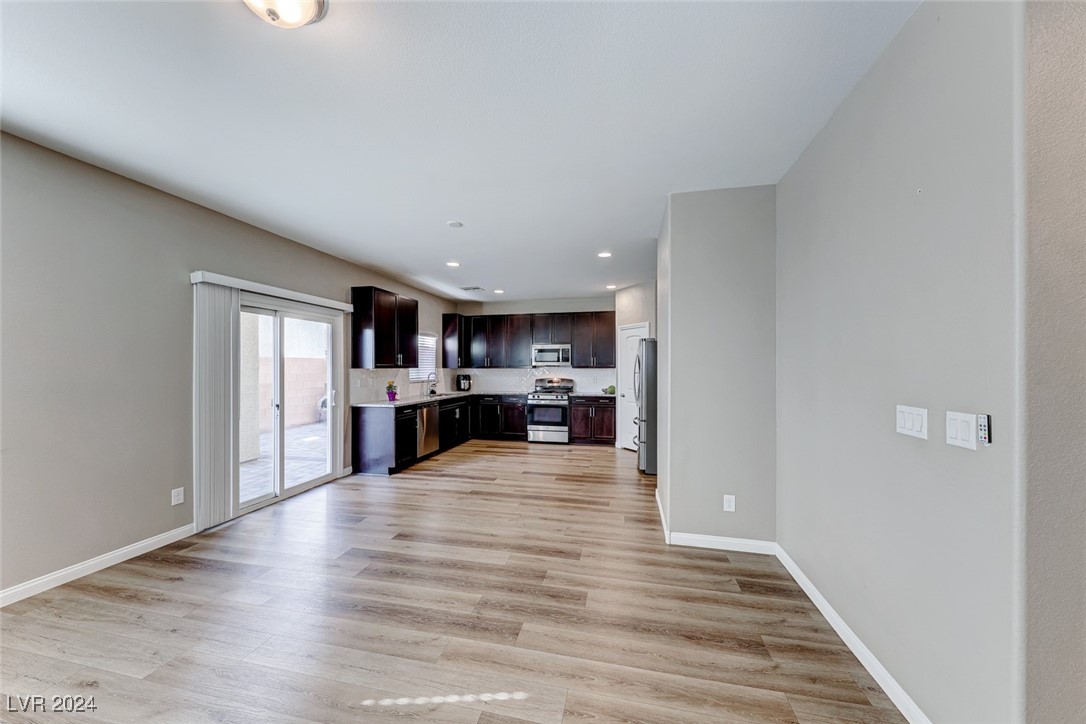6131 Forest Archer Place