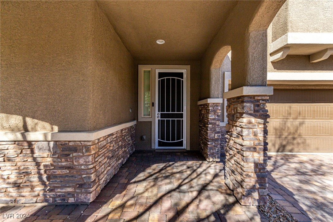 112 Nola Stream Court