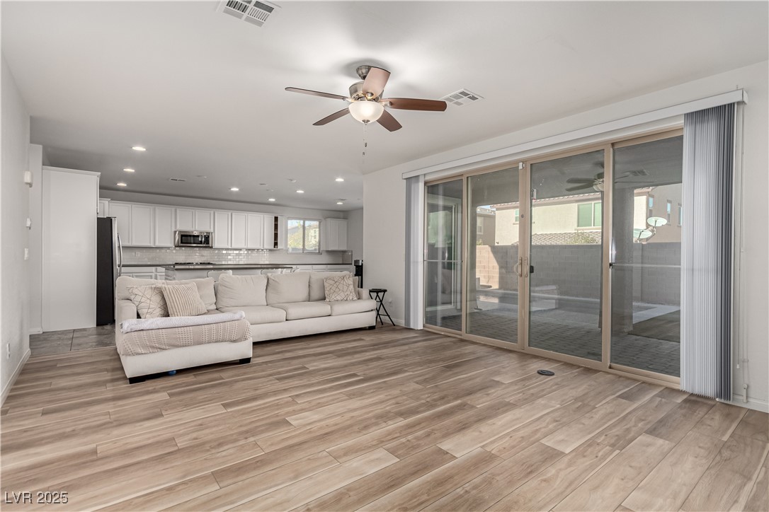 112 Nola Stream Court