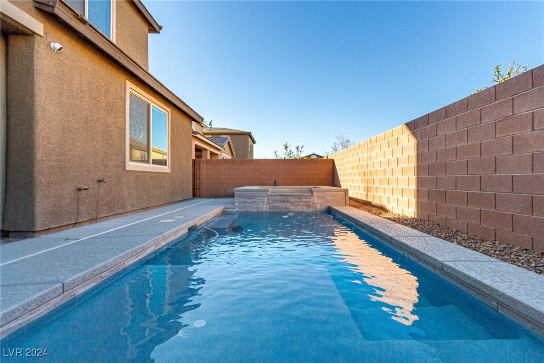 112 Nola Stream Court