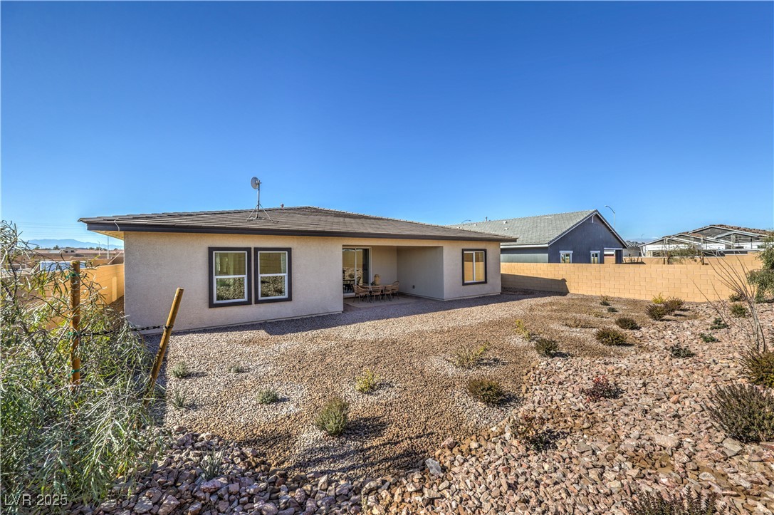498 Copper Falcon Avenue