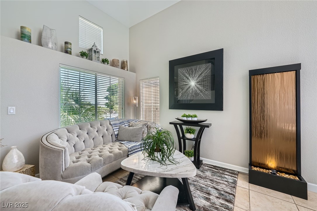 1701 Drifters Peak Street