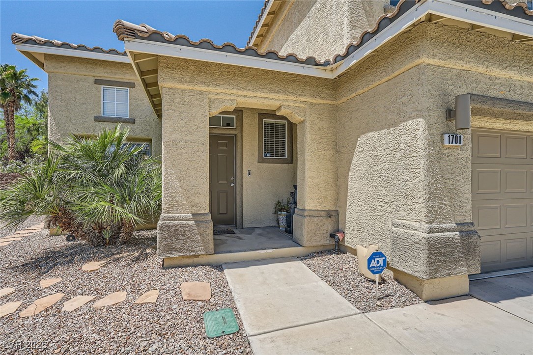 1701 Drifters Peak Street