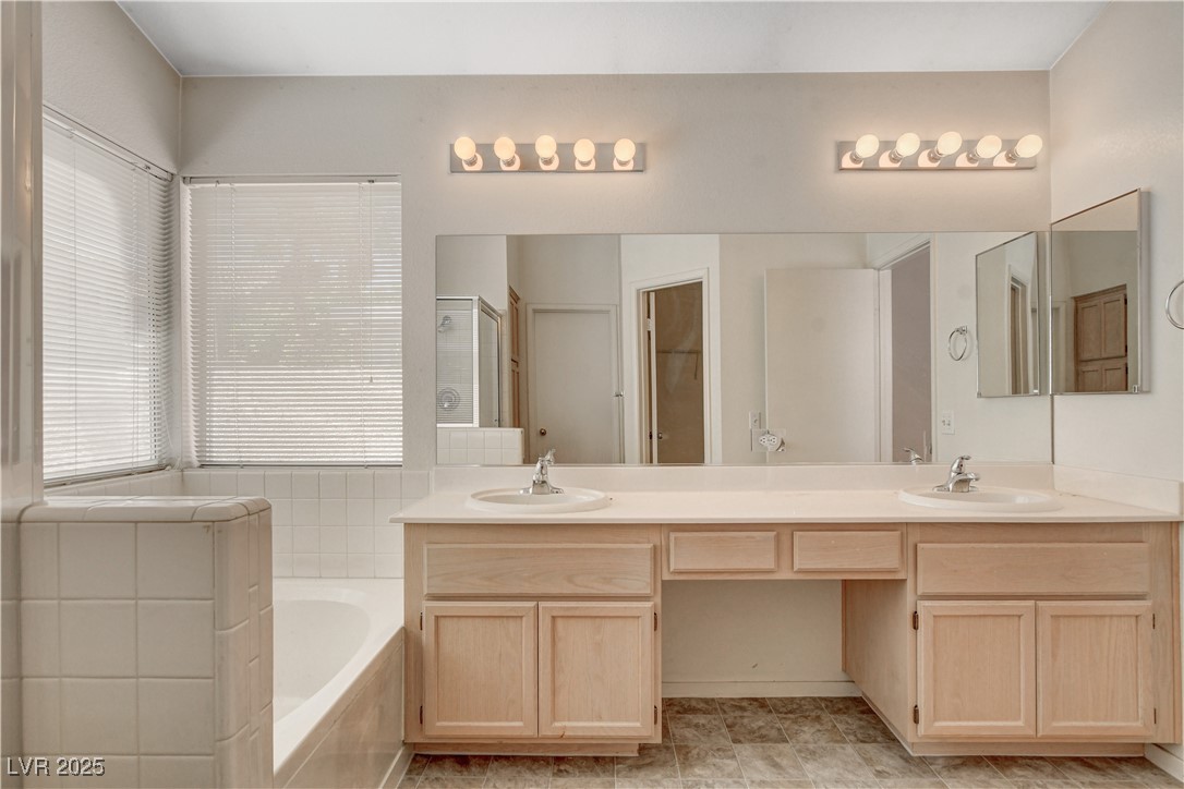 1641 Sun Canyon Court