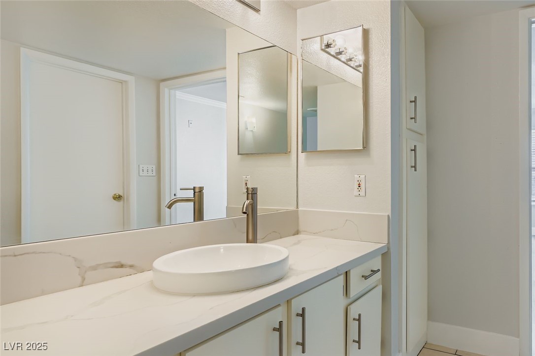 8101 West Flamingo Road 1150