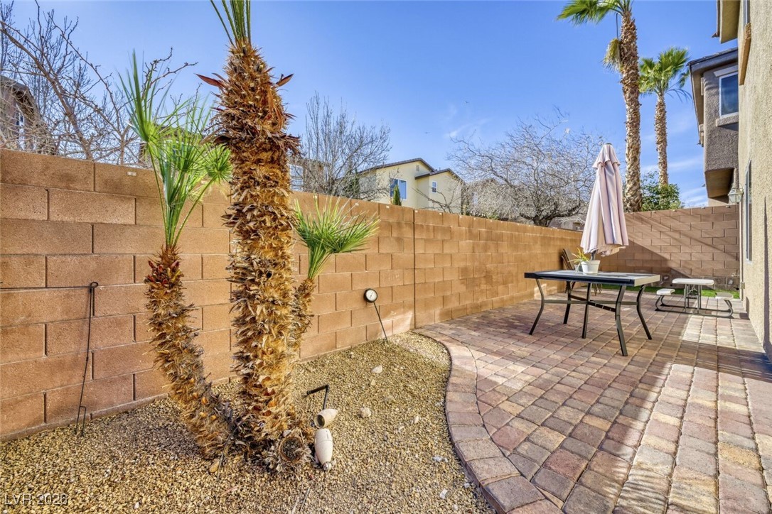 9305 Euphoria Rose Avenue