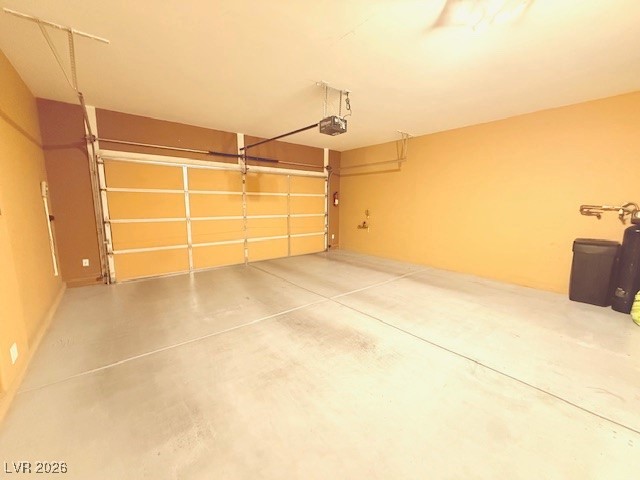 3004 Binaggio Court
