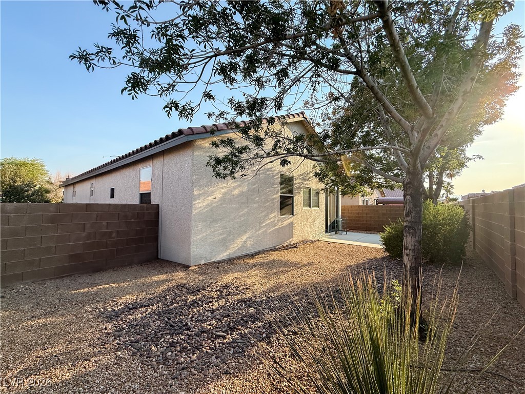 3004 Binaggio Court