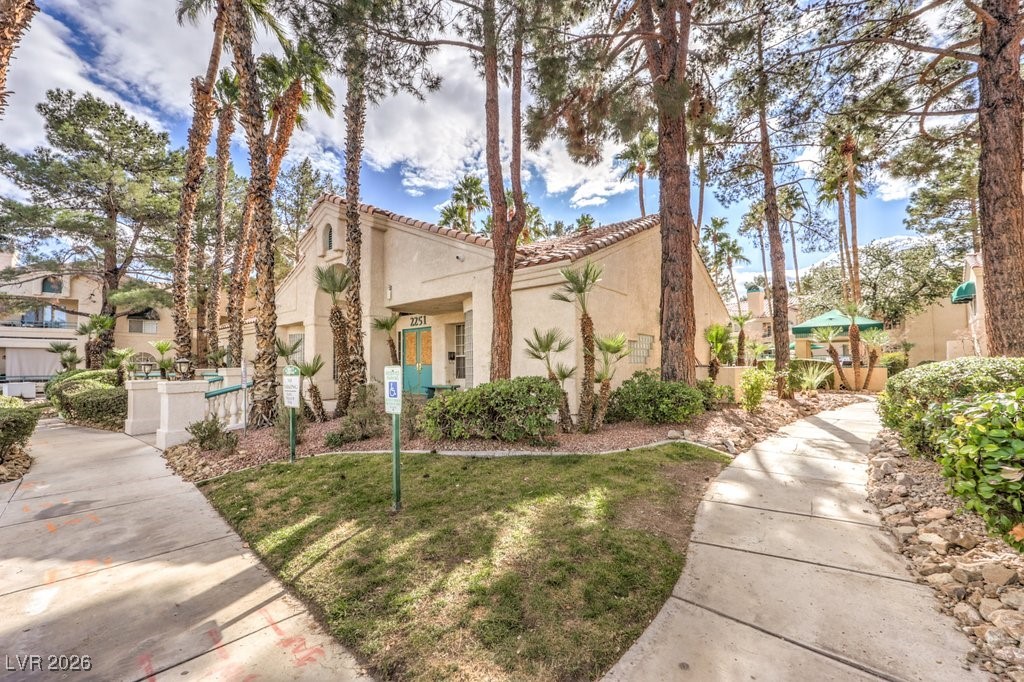 2251 Wigwam Parkway 511