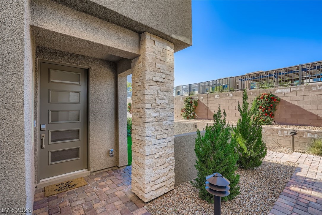 600 North Carriage Hill Drive 1184