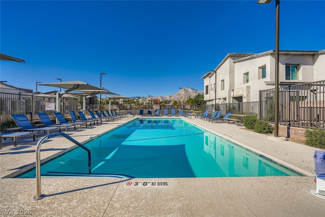 600 North Carriage Hill Drive 1184