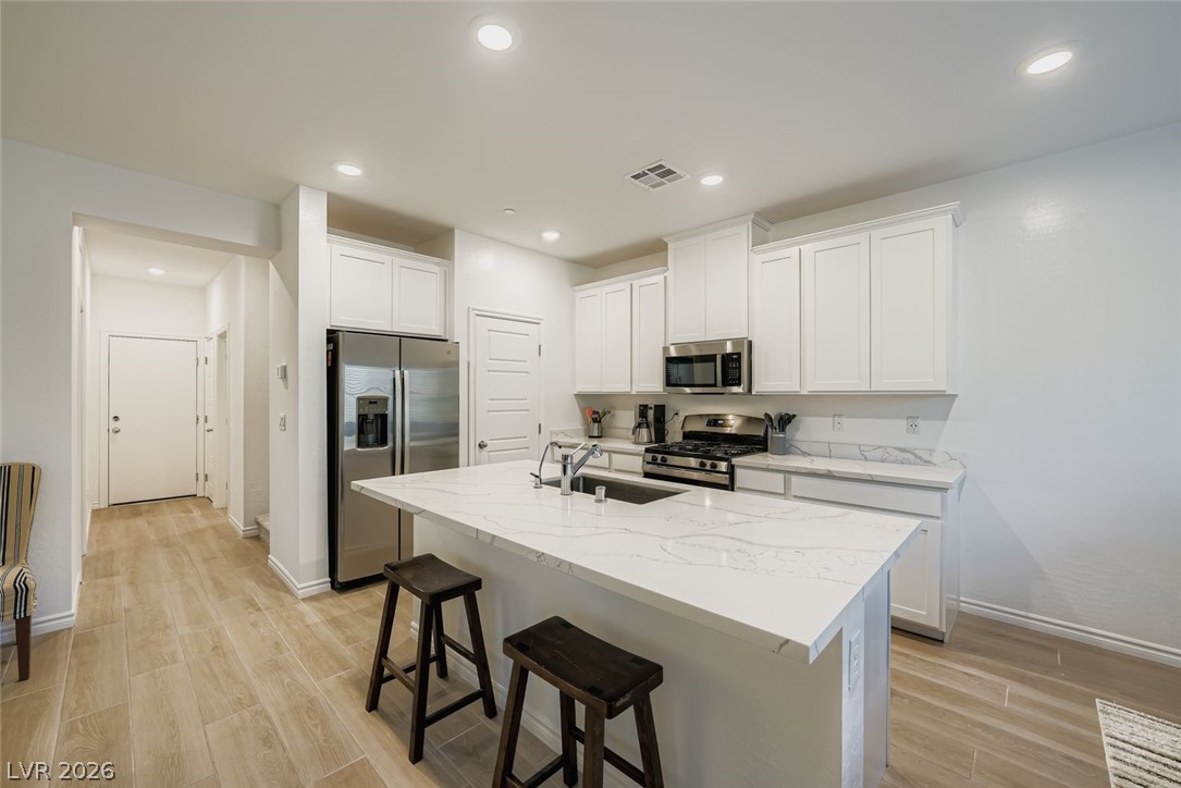 600 North Carriage Hill Drive 1184