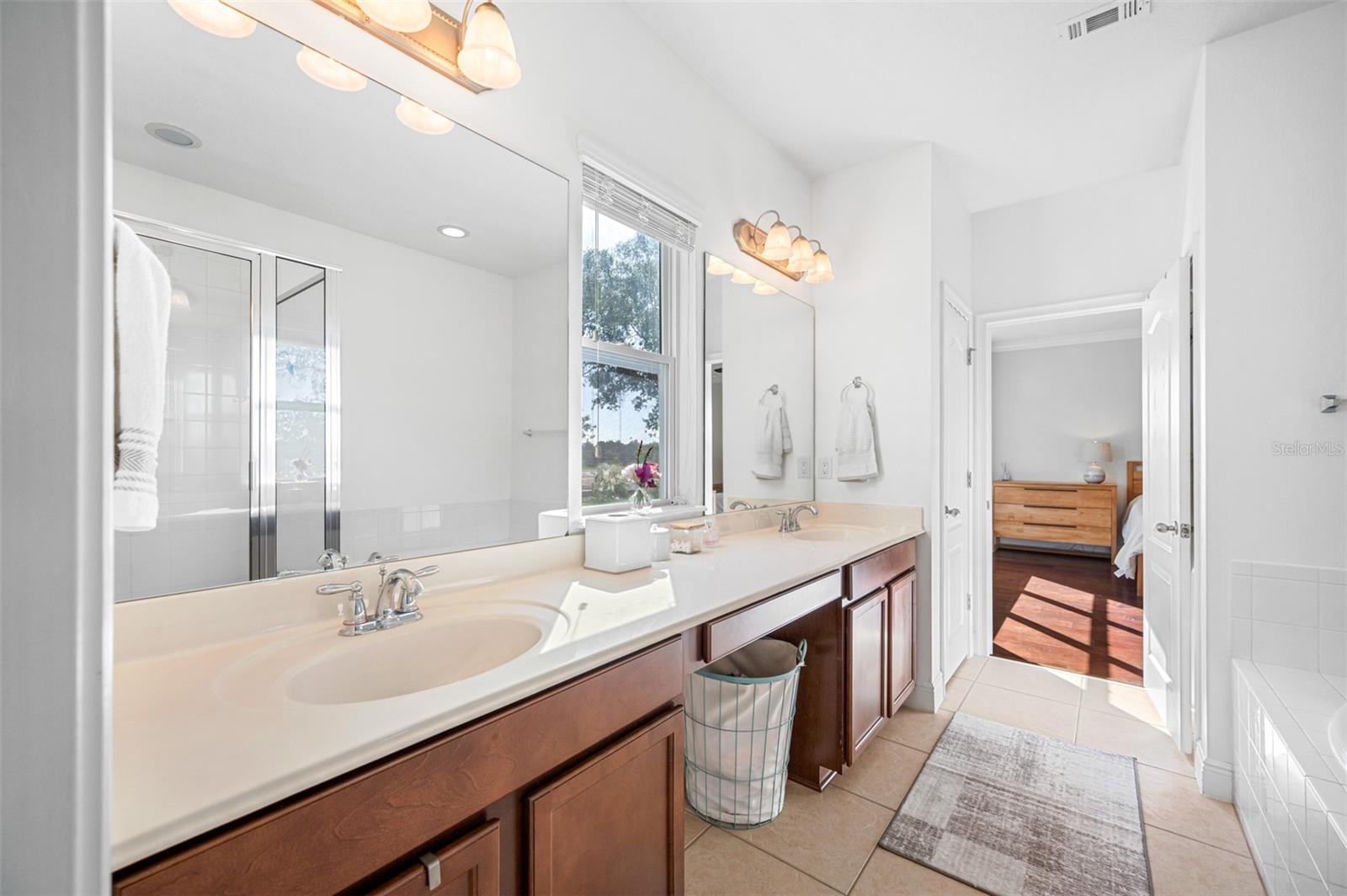 8119 CHAMPIONS FOREST WAY