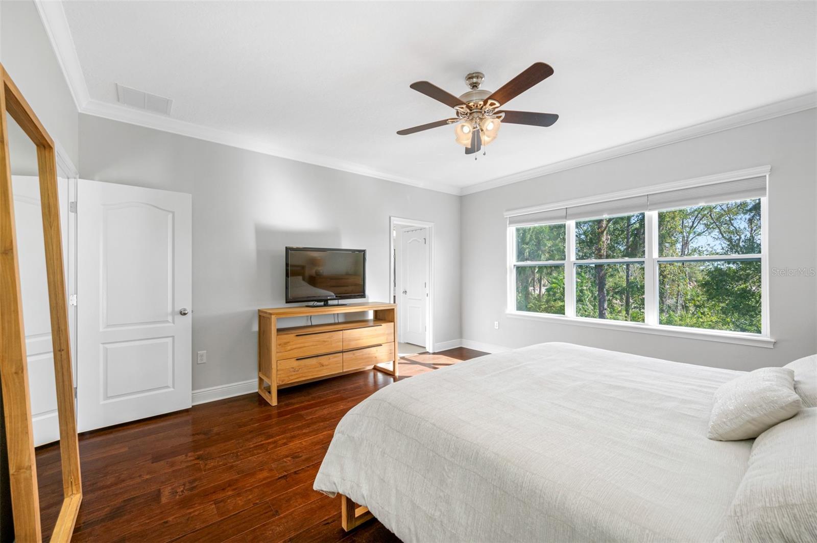 8119 CHAMPIONS FOREST WAY