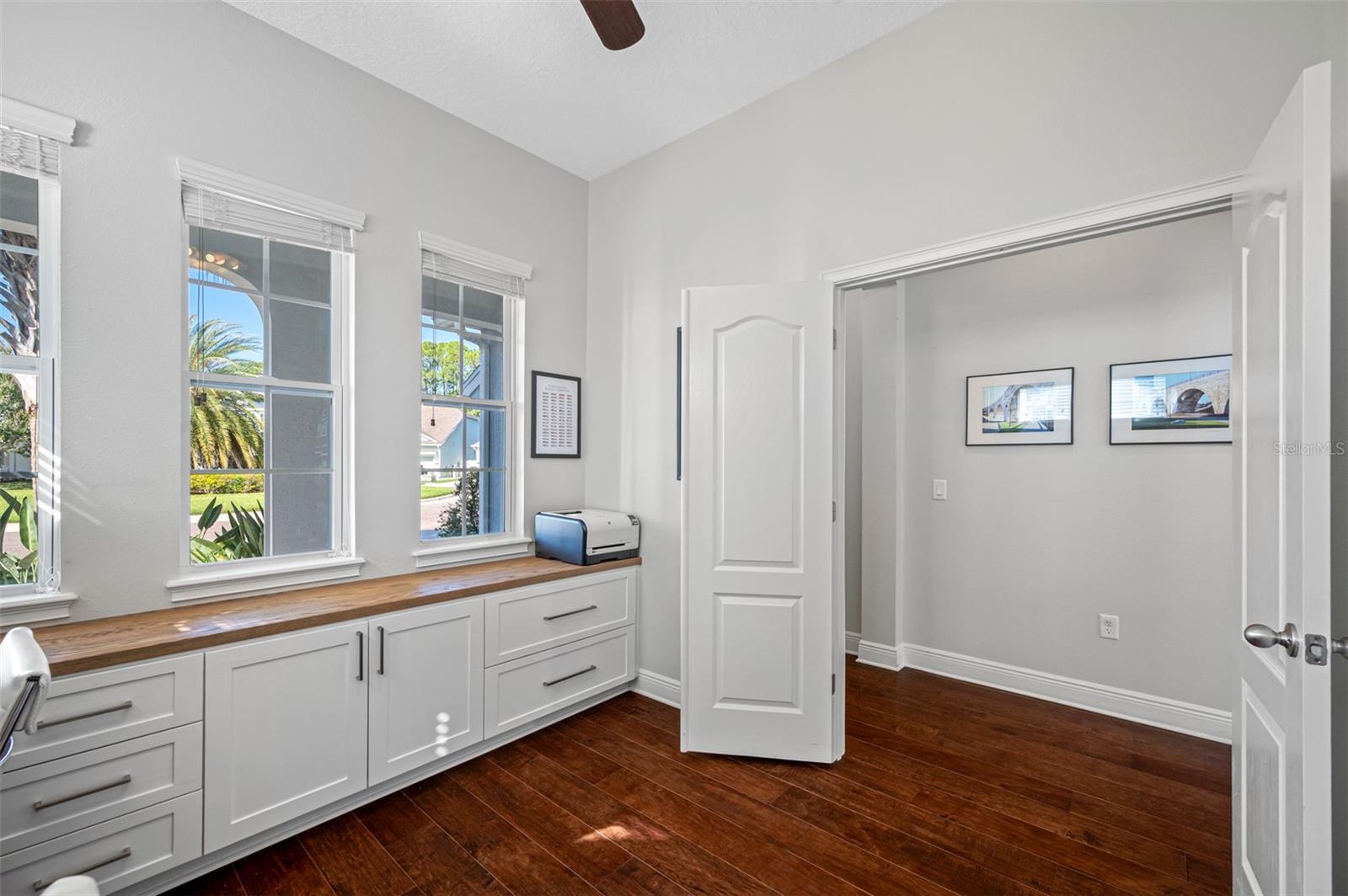 8119 CHAMPIONS FOREST WAY