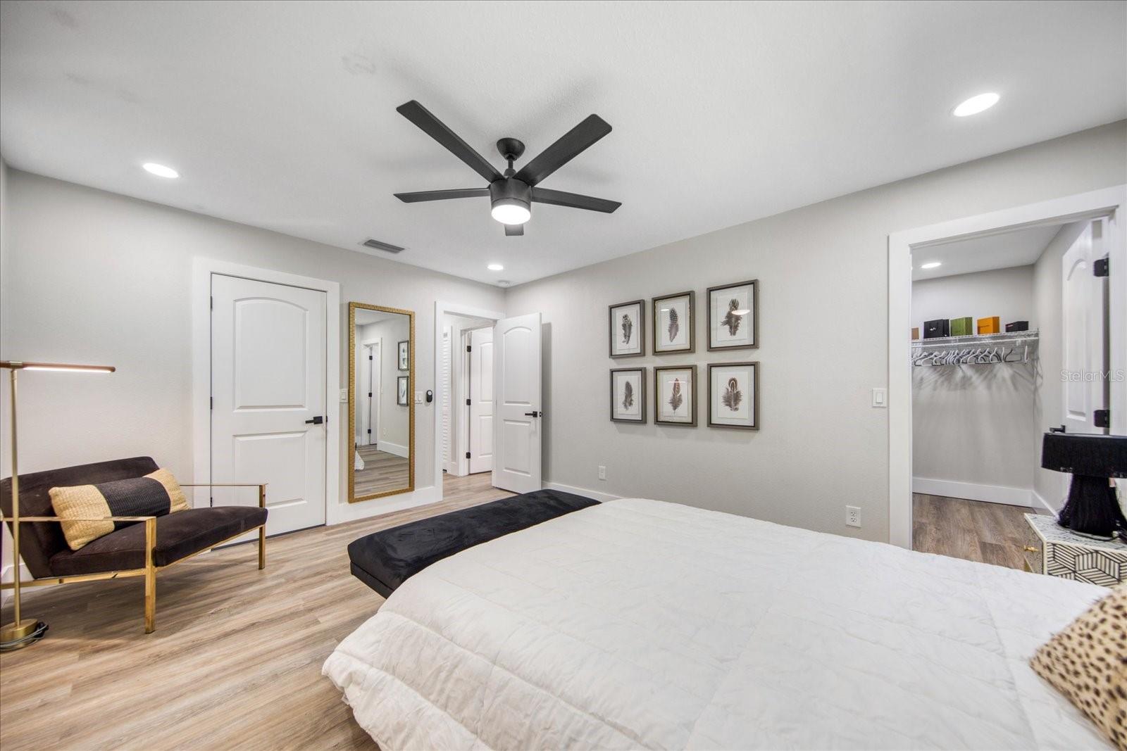 804 S WEST SHORE BLVD