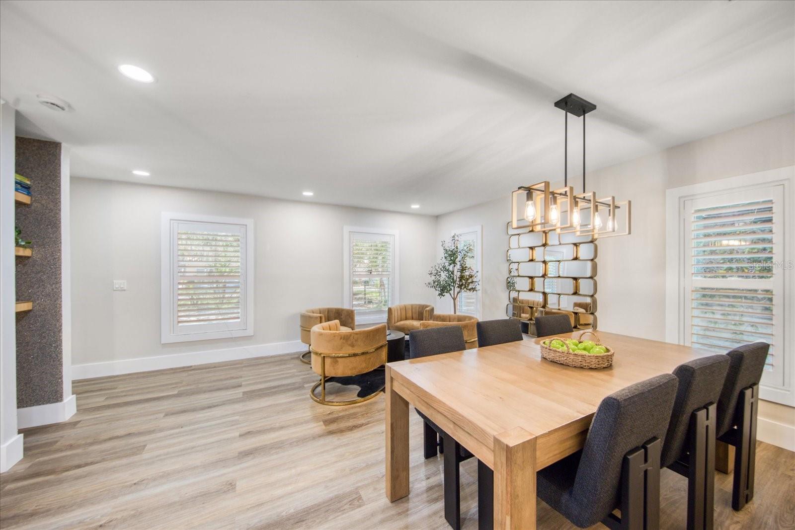 804 S WEST SHORE BLVD