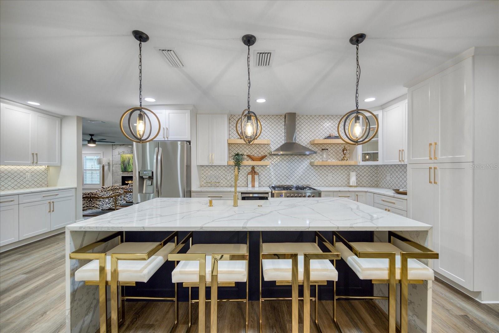 804 S WEST SHORE BLVD