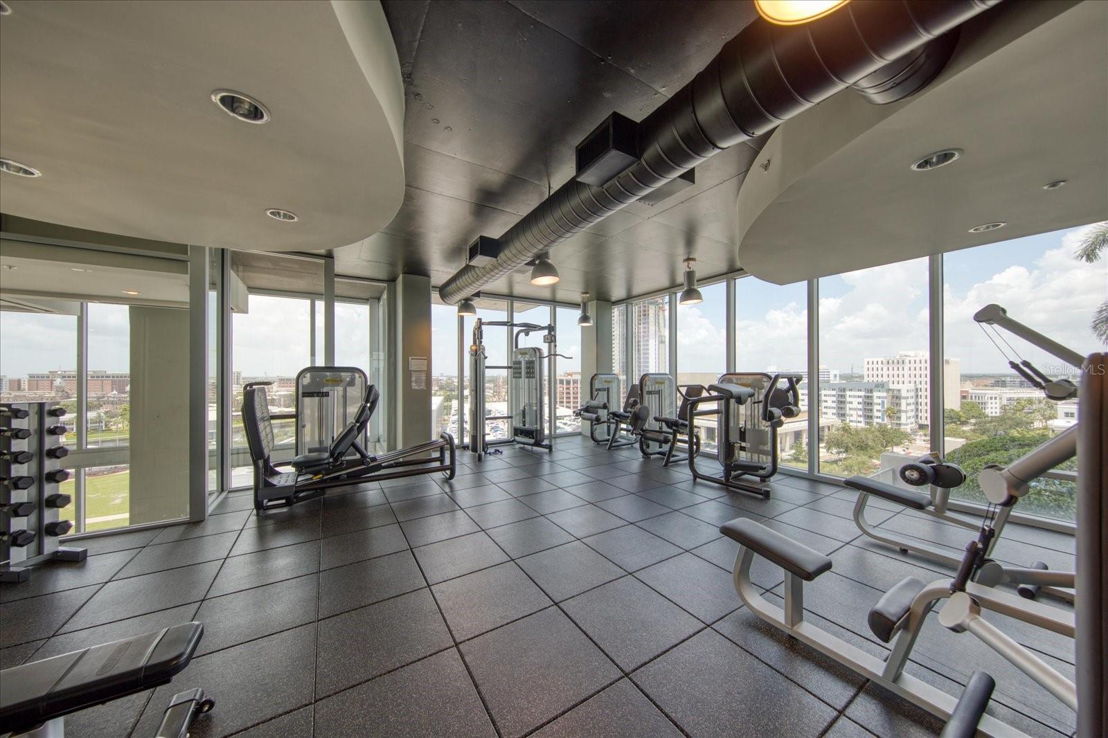 777 N ASHLEY DR #1516