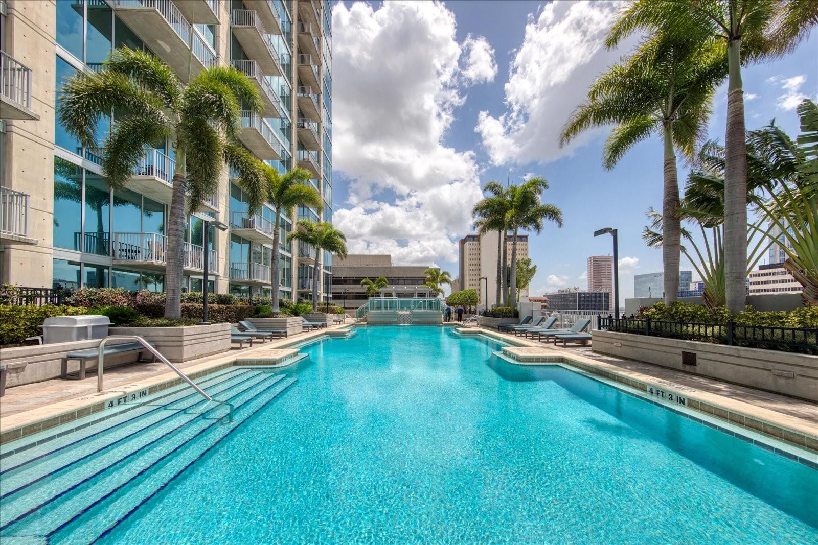 777 N ASHLEY DR #1516