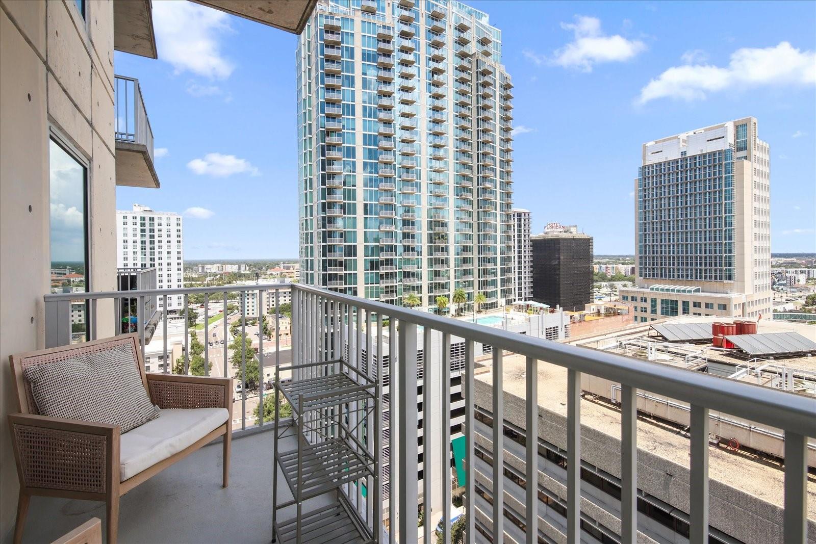 777 N ASHLEY DR #1516