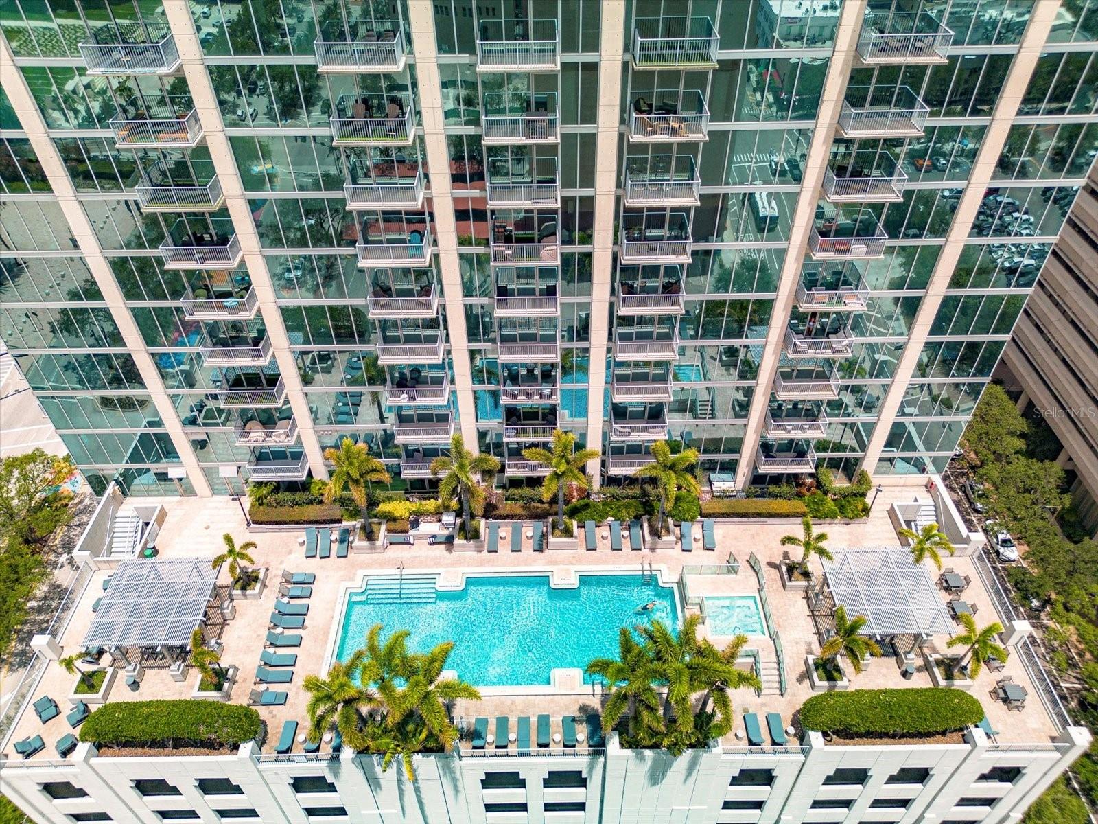 777 N ASHLEY DR #1516