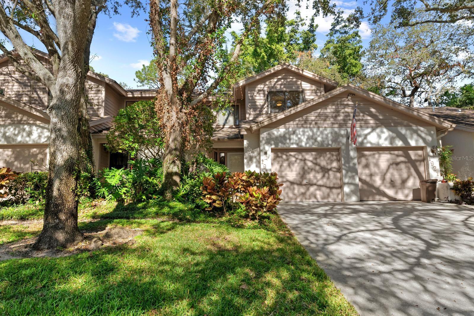1919 WHISPERING WAY