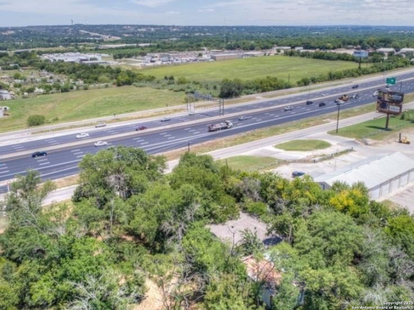 3109 Interstate 35