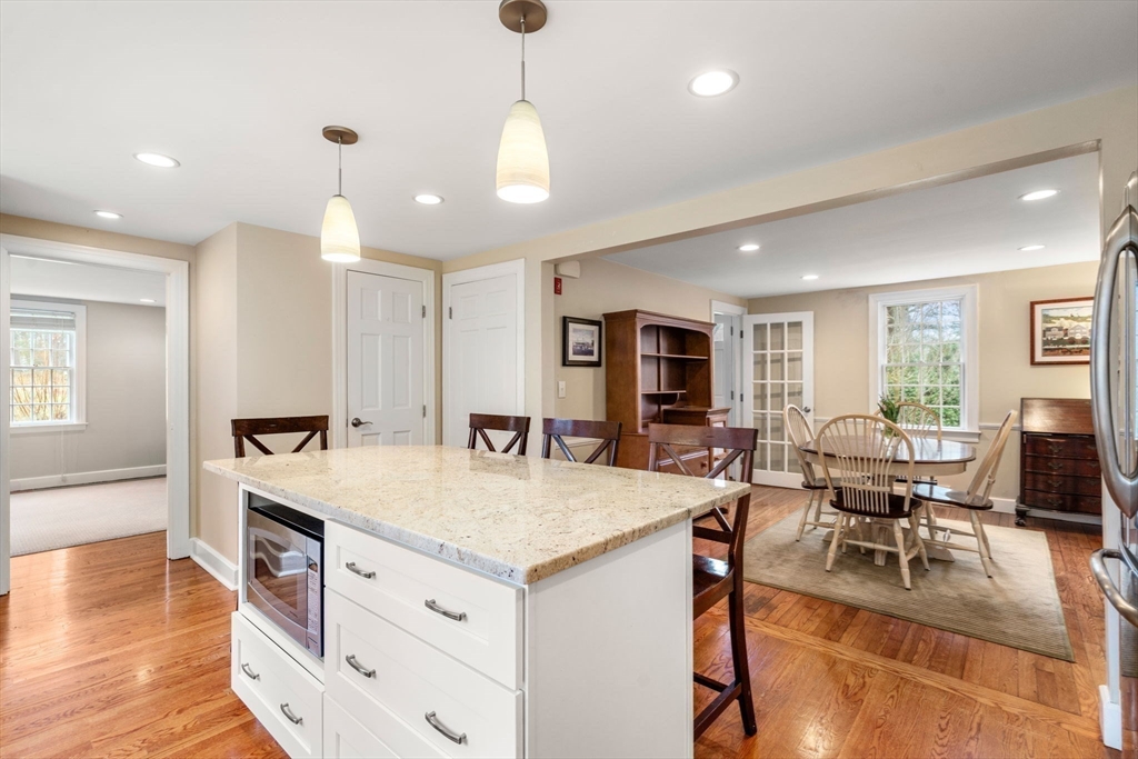 12 Brewster Rd