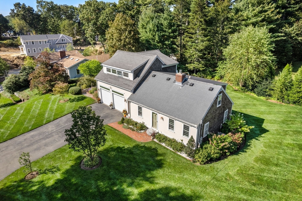 12 Brewster Rd
