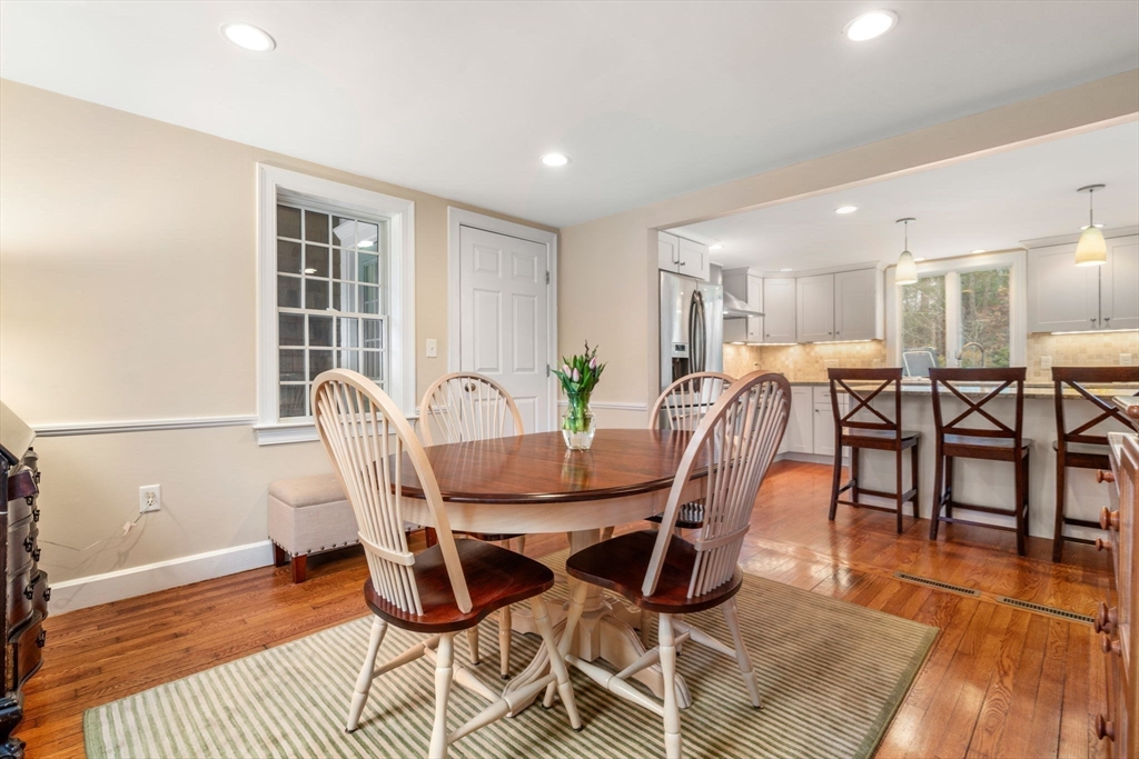 12 Brewster Rd
