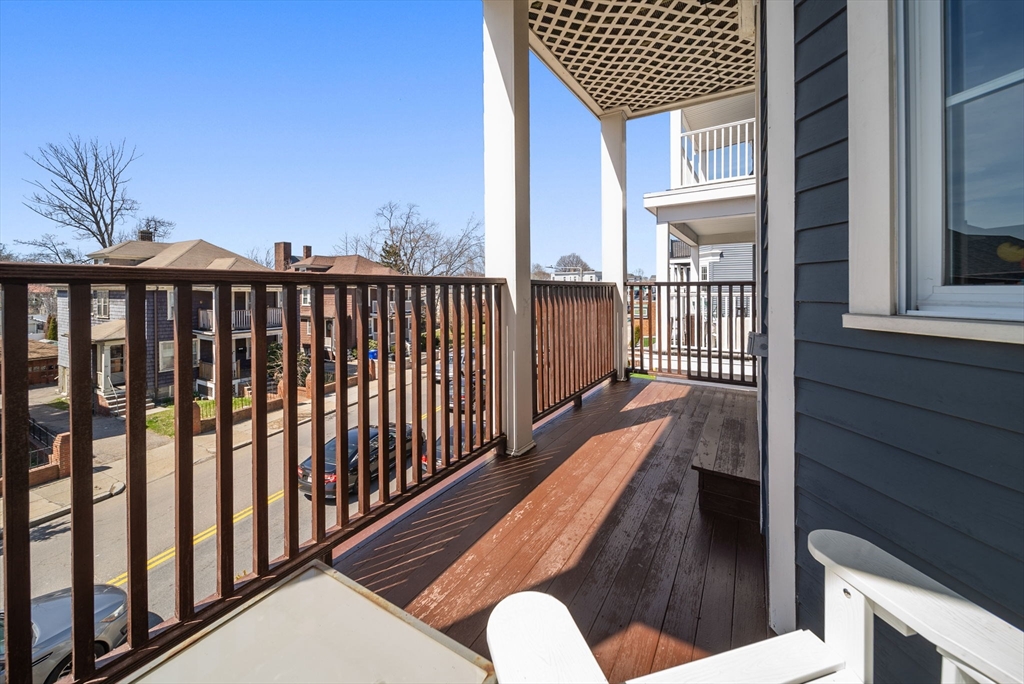 652 Adams St # 2