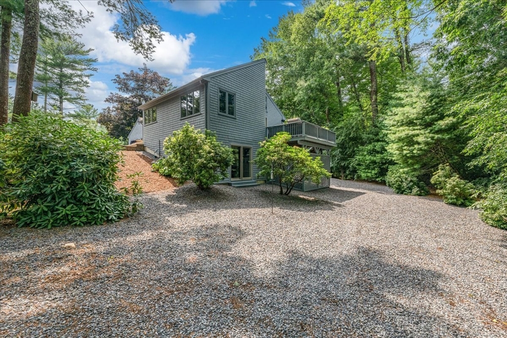 12 Trout Farm Lane