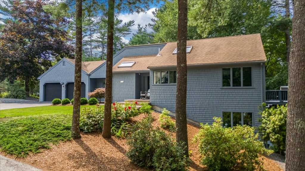 12 Trout Farm Lane