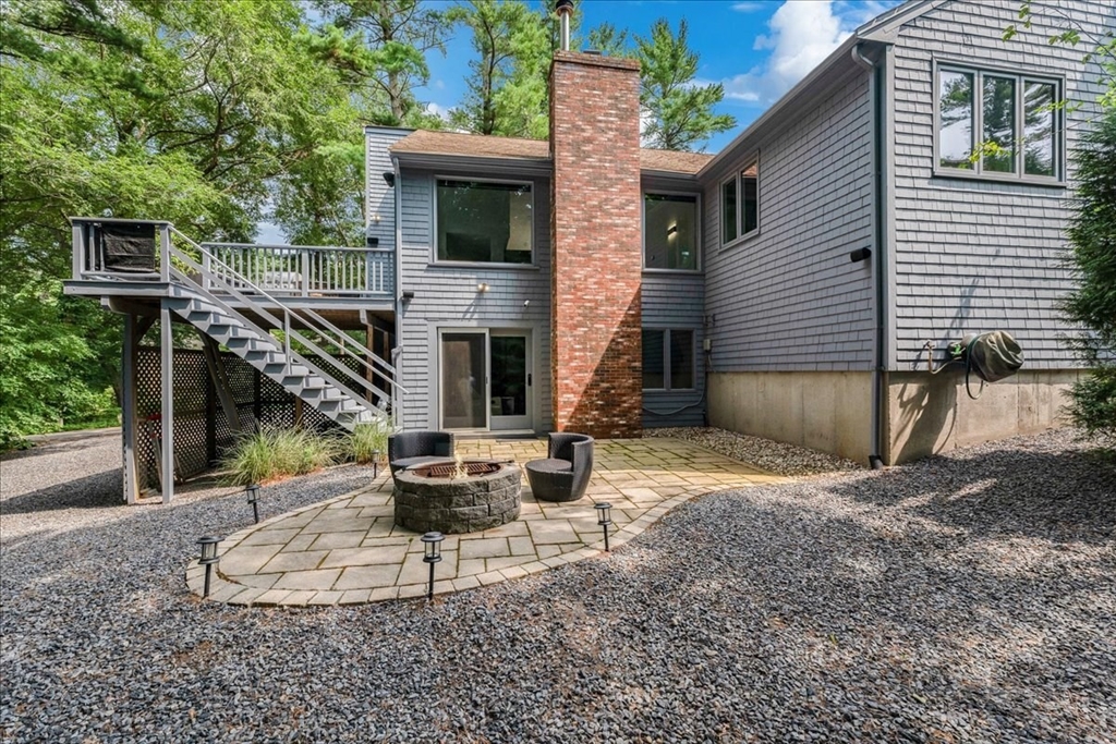 12 Trout Farm Lane