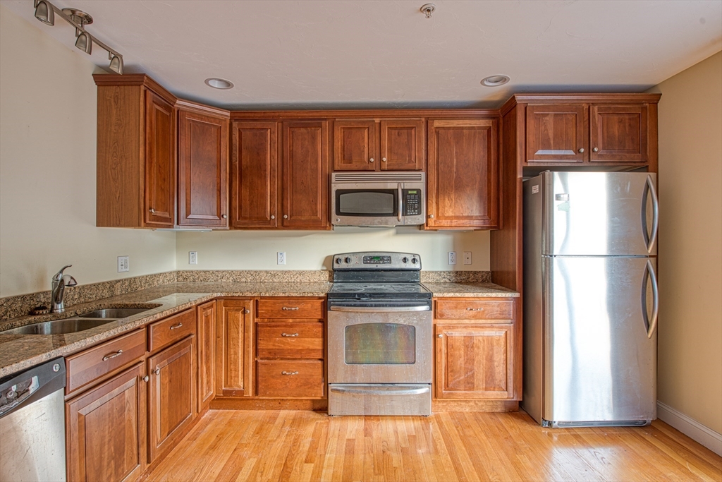 31 Freedom Cir # 31