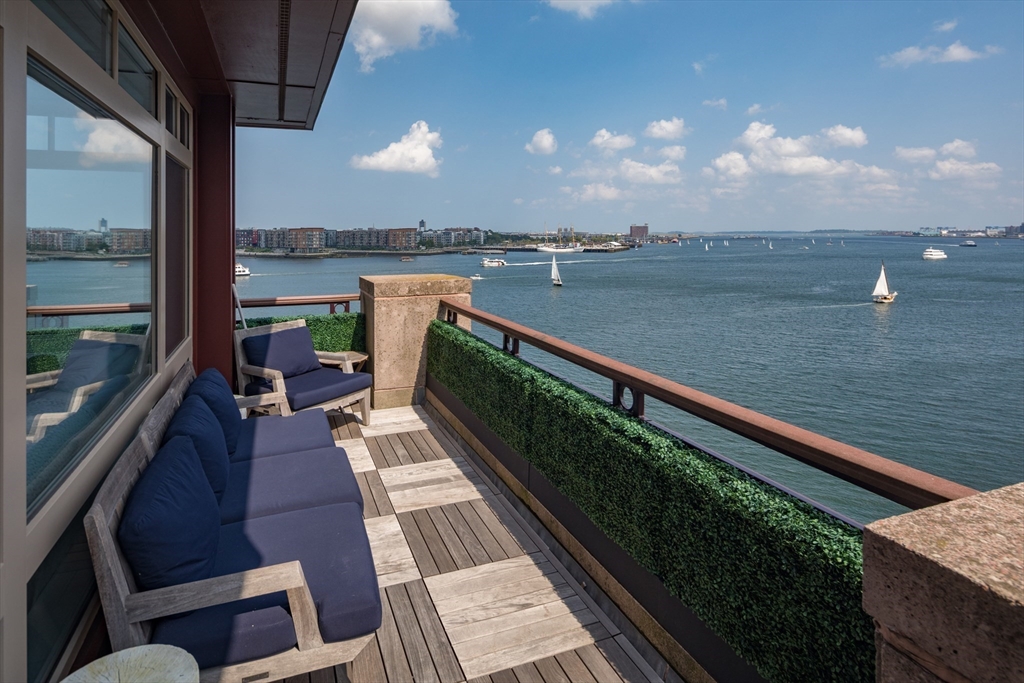 50 Battery St Unit: PH9