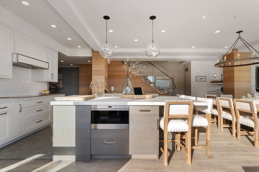 50 Battery St Unit: PH9