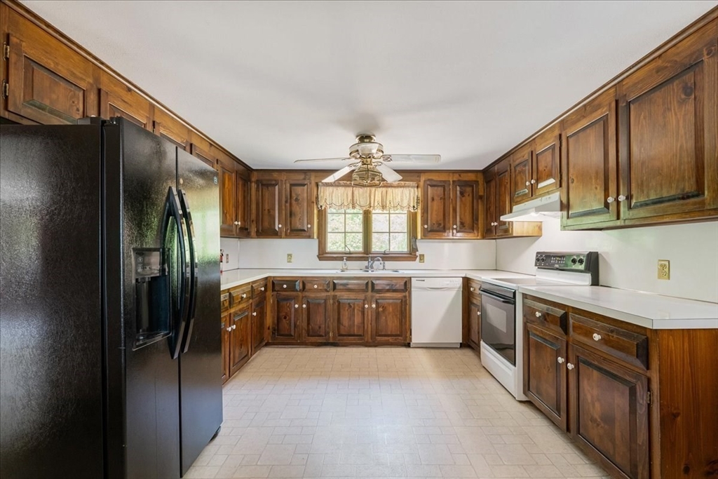 10 Ridge Rd