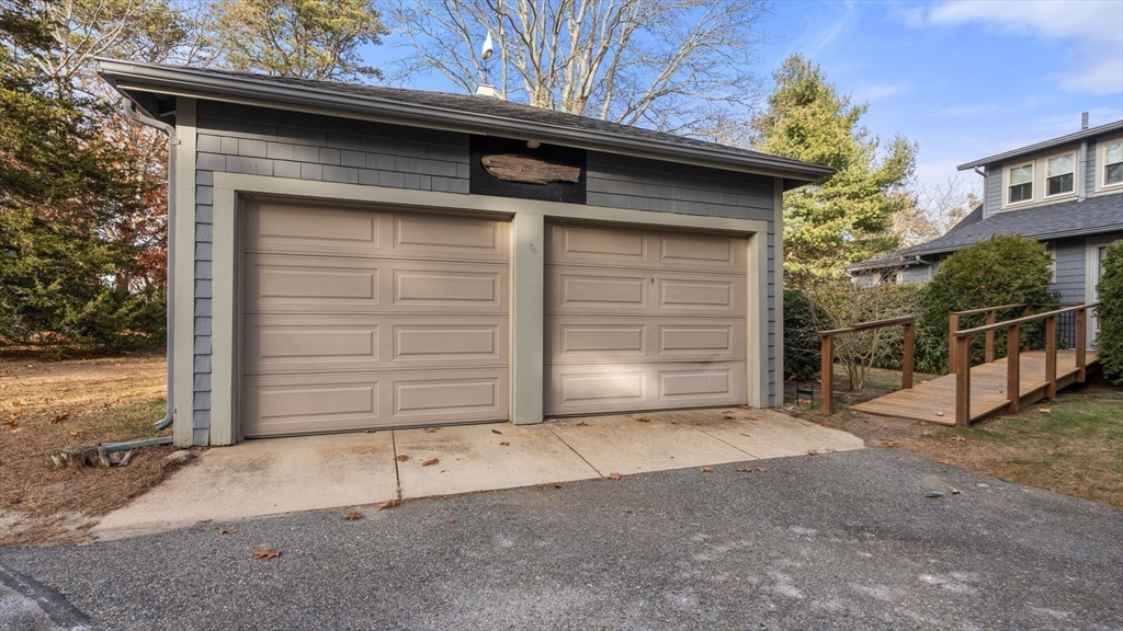 68 Abrams Hill Rd