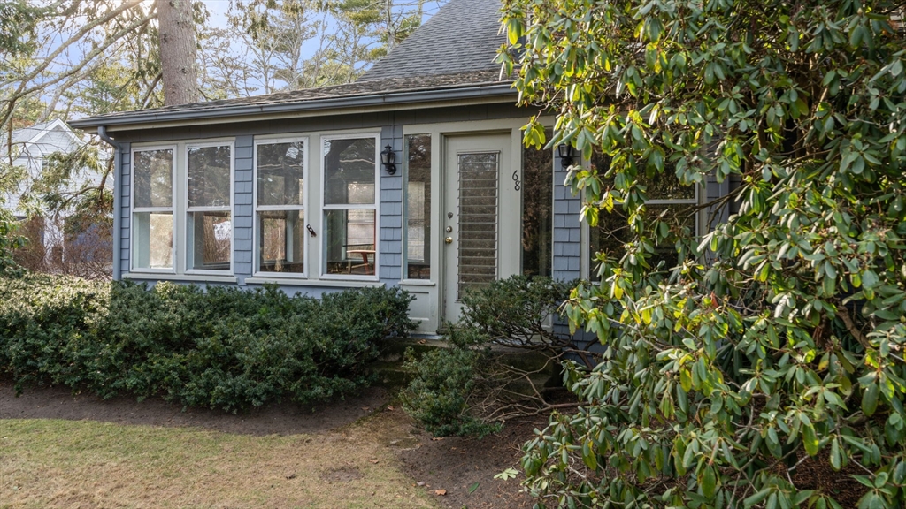 68 Abrams Hill Rd