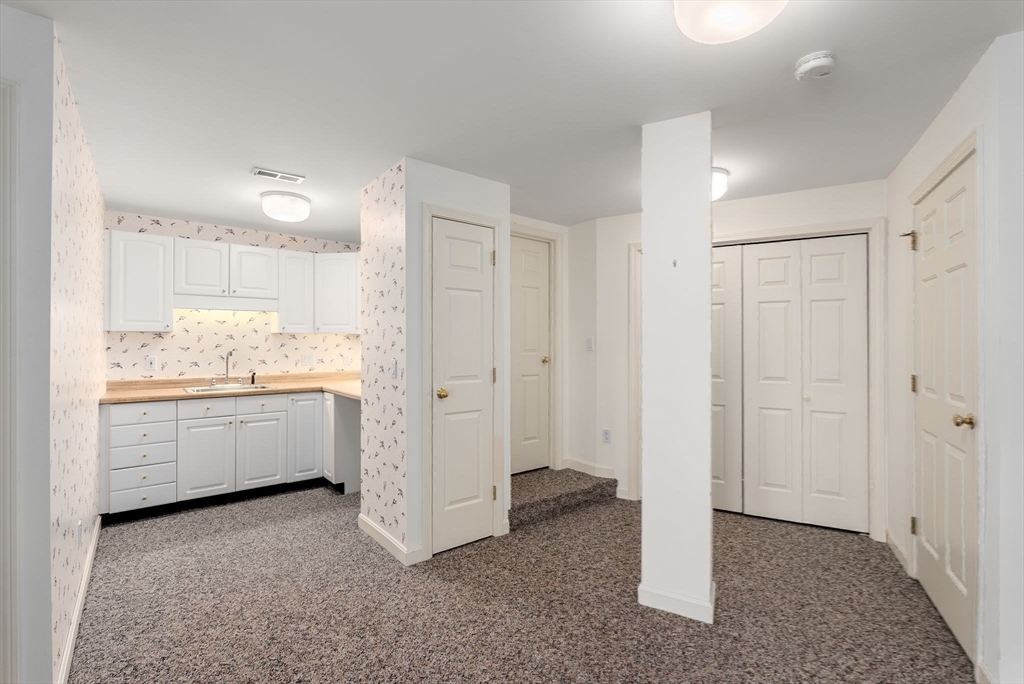 3 Parker Ridge Way # 3